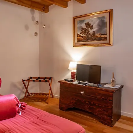 לינה וארוחת בוקר Il Gufo